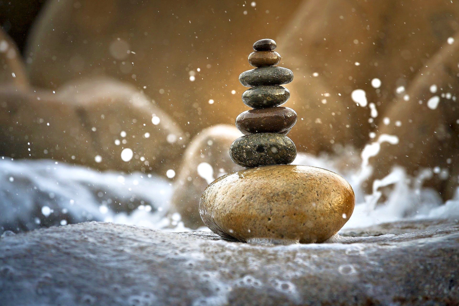 balance-3356547_1920_PerfectlyClear